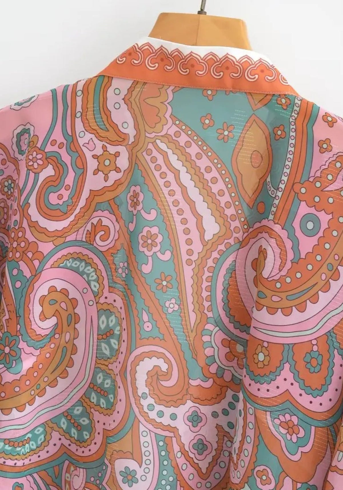 Kimono court rouge cache-cœur bohème
